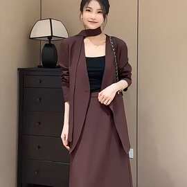 简约纯色通勤时尚套装2024年秋季新款纯色百搭西服外套+半身裙女