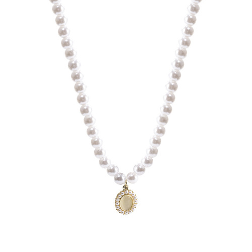 2025 Trendy Mid-Luxury Pearl Necklace for Women - Unique Design, High-End Charm, Clavicle Chain, Fashionable and Versatile Accessory