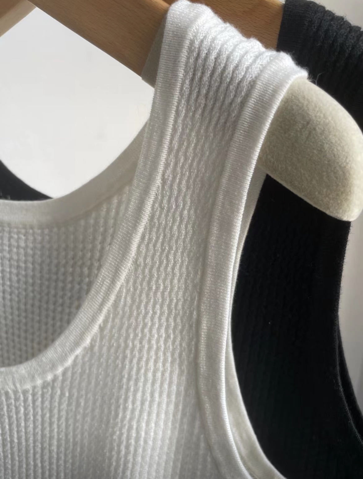 [Special Sale] 2025 Spring and Summer Cinema Easiest for Match Suspenders Wear Knitted Vest Vest Women's U-Neck Wool Sweater