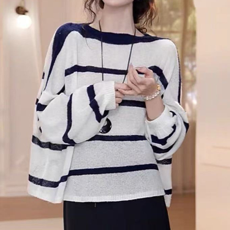 休闲松弛感撞色条纹圆领长袖针织衫女秋季新款洋气小个子宽松上衣|undefined