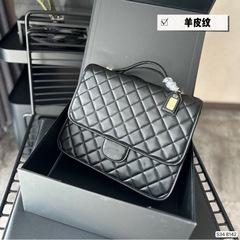 24新作小香風レトロリュックサック大容量学院風リュックサック