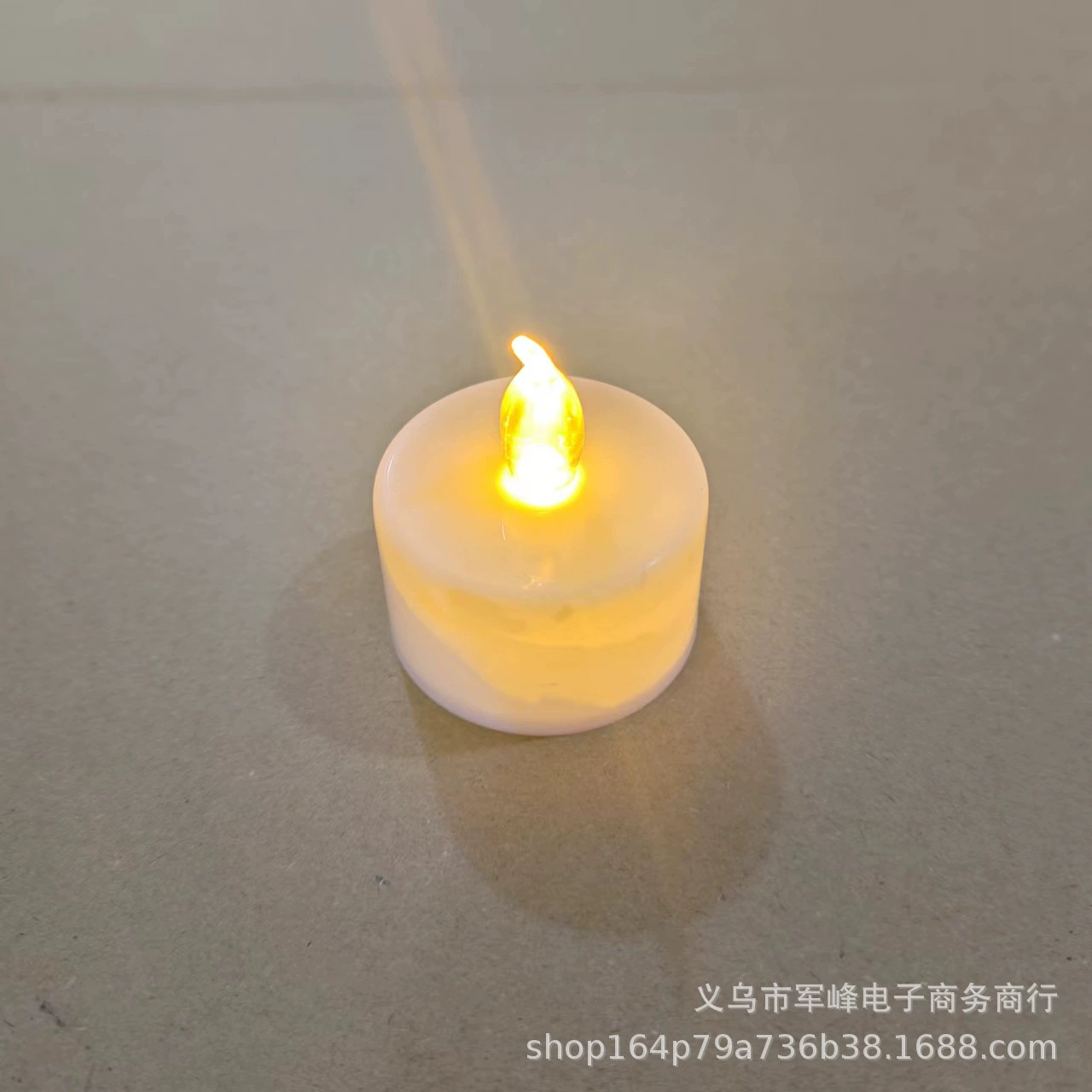 LED электронная свеча свет прозрачная головка желтый свет микро -флеш вечеринка Электронная свеча лампа каждое свет оформление сцены чай воска
