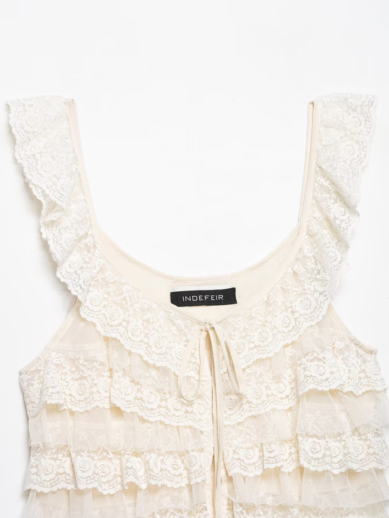 European And American Style 2026 New Fashion Temperament Women's Lace Laminated Decorative Suspender Top_ecoleips.com