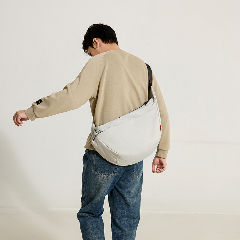 WEPOWER nueva bolsa de bola de masa de moda simple bolso de mensajero ligero casual japonés coreano bolso de hombro de gran capacidad