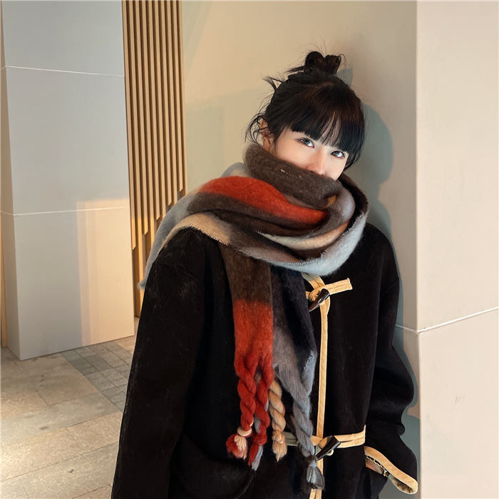 Korean Ins2023 new winter geometric color gradient mohair fringe scarf for women's shawl with two necklaces_voghion.com
