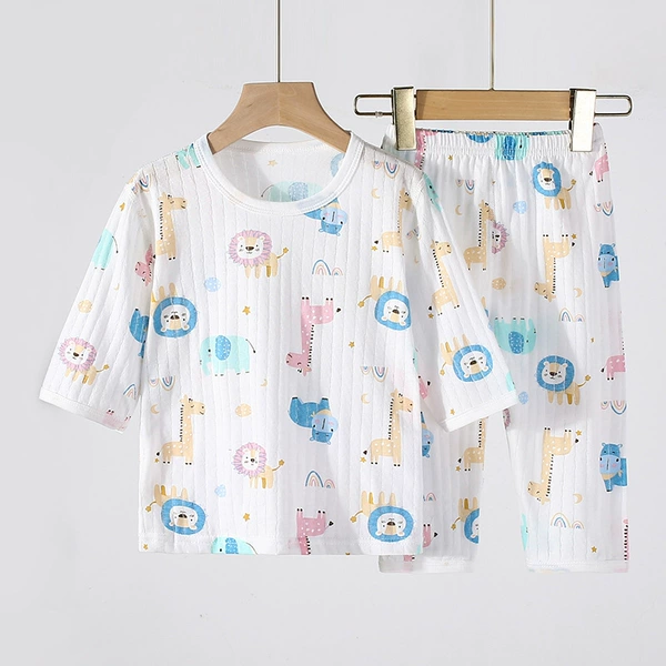 Jacquard home wear-Animal Paradise (three-quarter sleeves and three-quarter pants)