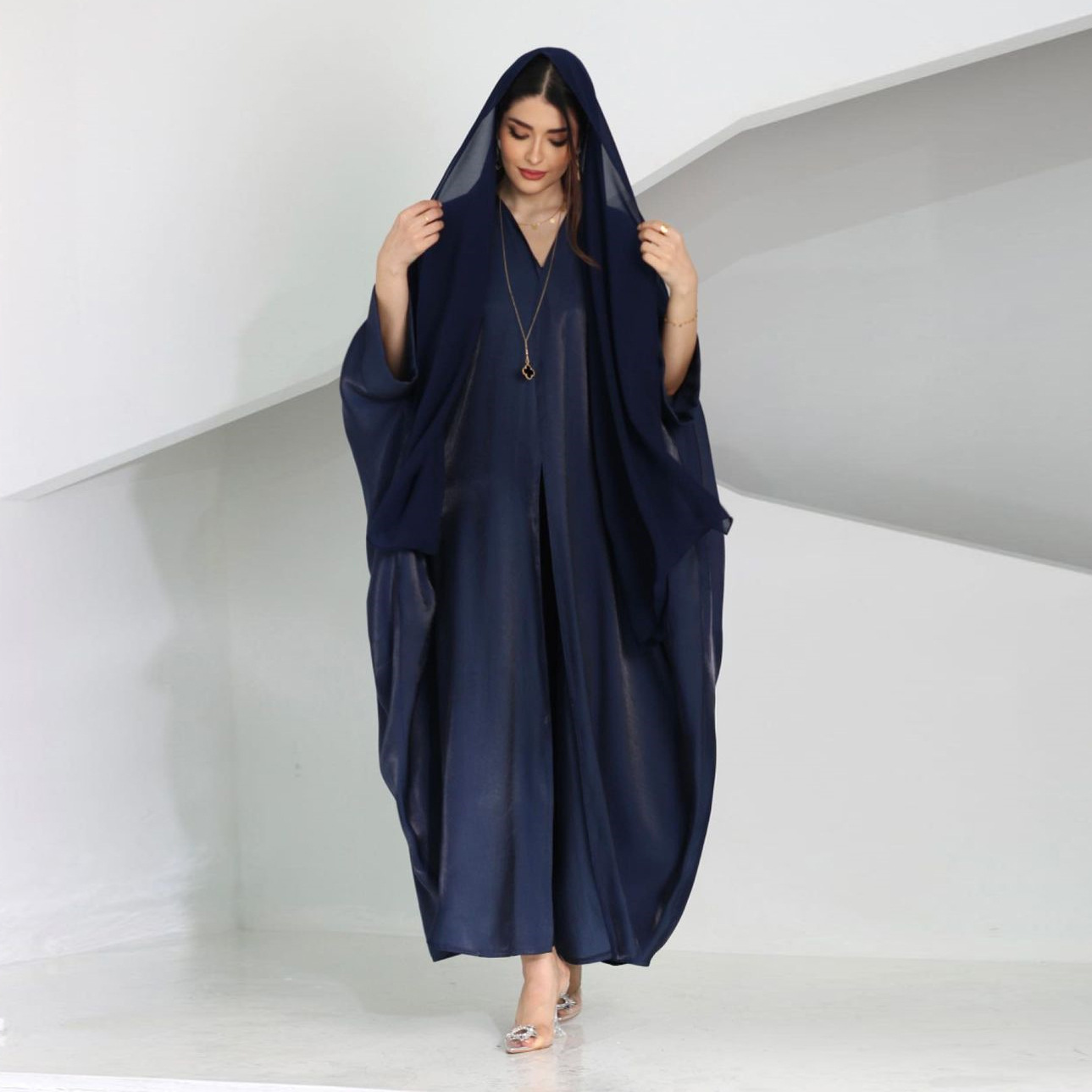 Eid Muslim Abaya Derss Women Bat Sleeve Silky Abaya Morocco Party Dress Women Caftan Evening Long Robe Vestidos Abayas Robe