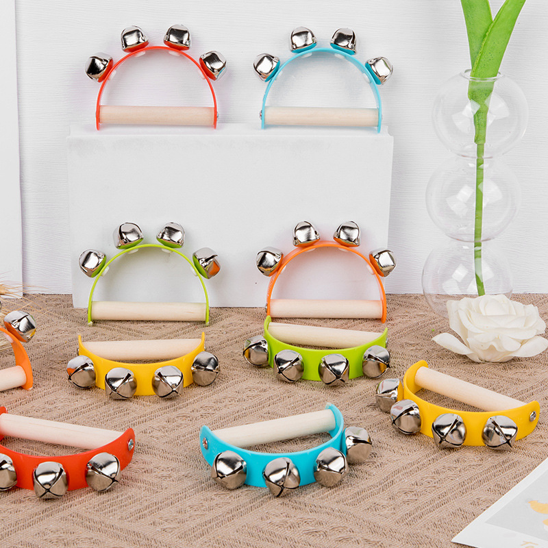 Reloj de roce de piano de ocho tonos para niños, torre de arco iris, cuatro juegos de placa en forma de columna, insectos retorcidos, juguetes educativos para bebés al por mayor