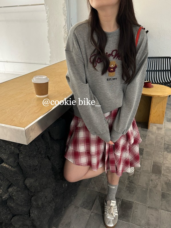 2025秋季新款休闲卫衣女士长袖刺绣卡通图案圆领宽松套头休闲百搭|undefined