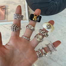 �n���߼��н���ţ�ǰ��_��ʳָ��ָ�r�Ђ���ins�䵭�LС���OӋŮ