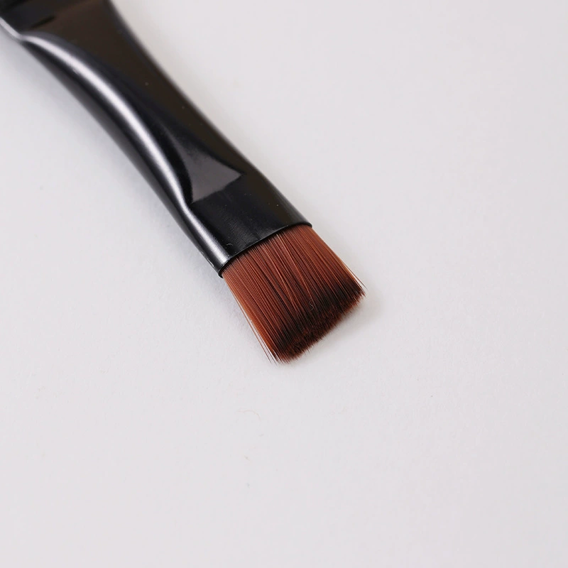 Eye pencil, handheld brush, natural style