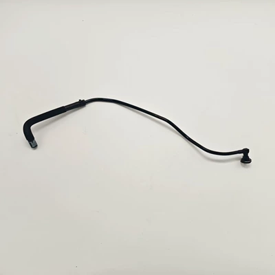 automobile water pipe B8 expansion tank water
