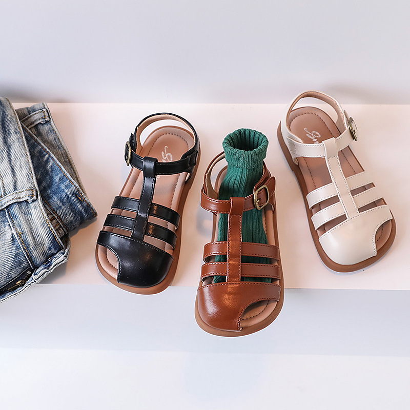 Summer sandals