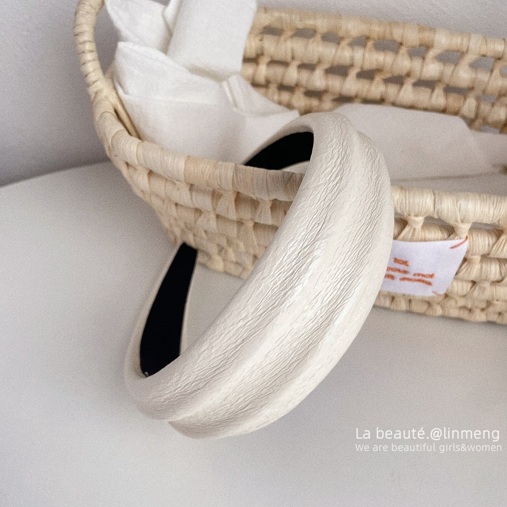 Diadema superior de cráneo alto Diadema de fragancia pequeña negra de alta calidad Diadema de estilo perla coreana arco simple cueva para el cabello accesorios para el cabello femenino