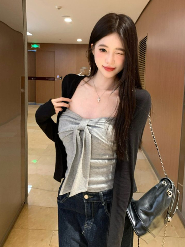 韩系高级感黑色长袖外套女早秋季2025新款开衫配抹胸吊带上衣套装|undefined