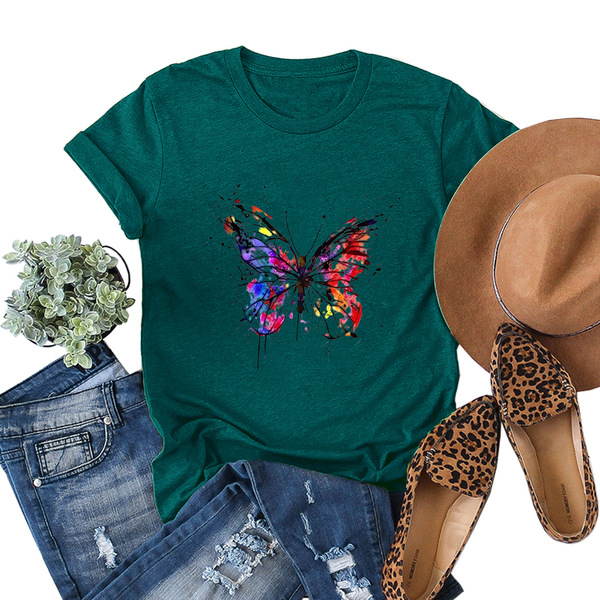 summer T-shirt for leisure with a round collar