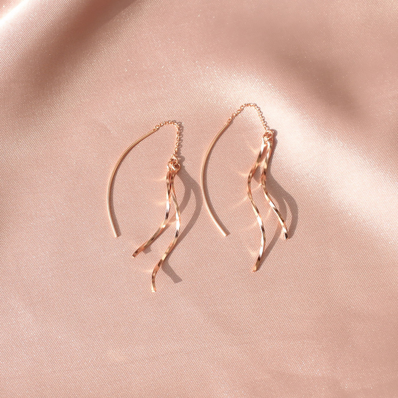 925 pendientes de plata de la onda de las mujeres de estilo coreano elegante simple pendientes de borla larga cara redonda pendientes de adelgazamiento