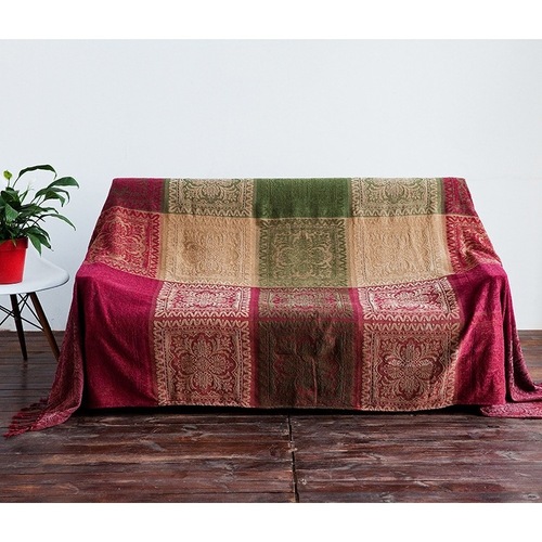 Outdoor camping blanket, sofa blanket, cover blanket, air-conditioning blanket, woven jacquard blanket, chenille blanket, travel blanket, bedside blanket