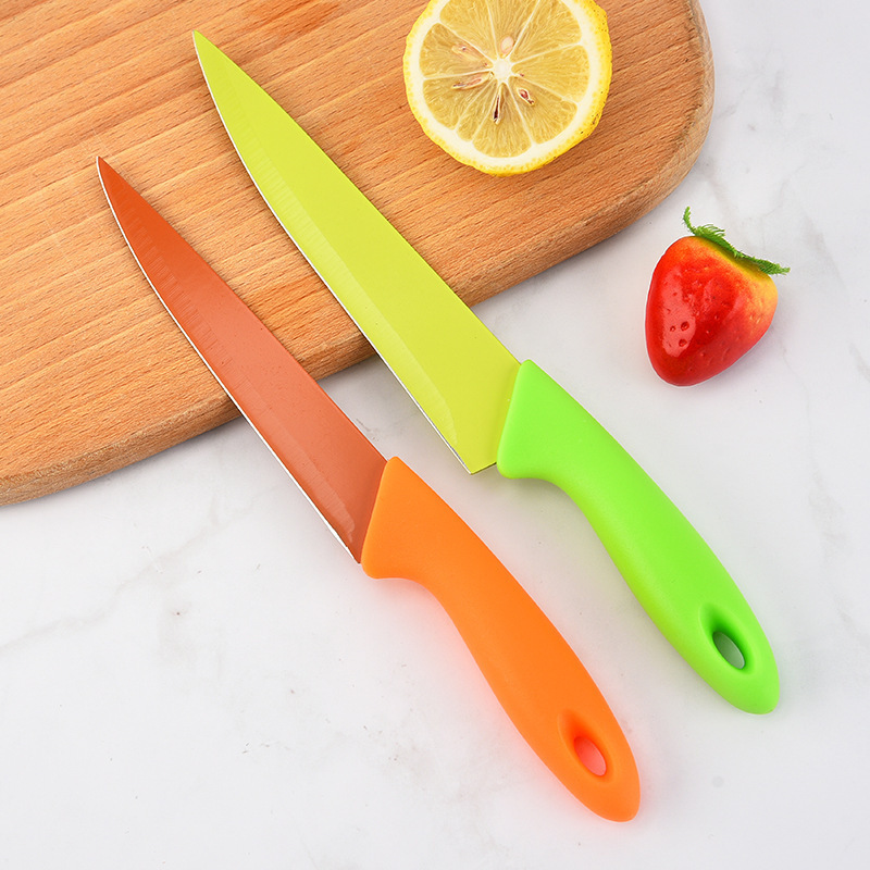 Cuchillo de cocina de mango de plástico cuchillo universal cuchillo de fruta tarjeta de succión cuchillo de cocina de pintura de color cuatro piezas fábrica