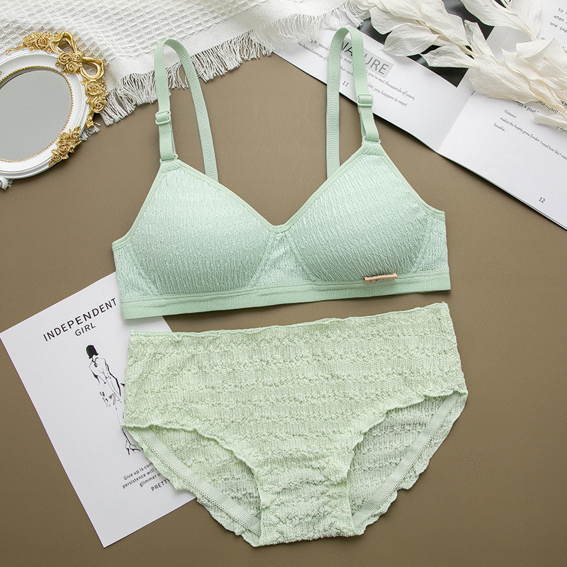 Зеленый комплект