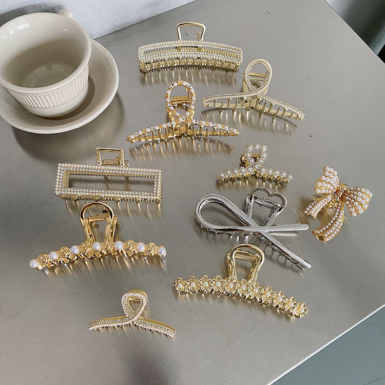 20g Weight Wedding Occasion Alloy Material Geometric Pattern Women'S Gender Plating Design Gold, Silver Color Korean Alloy Pearl Rhinestone Grab Clip 5