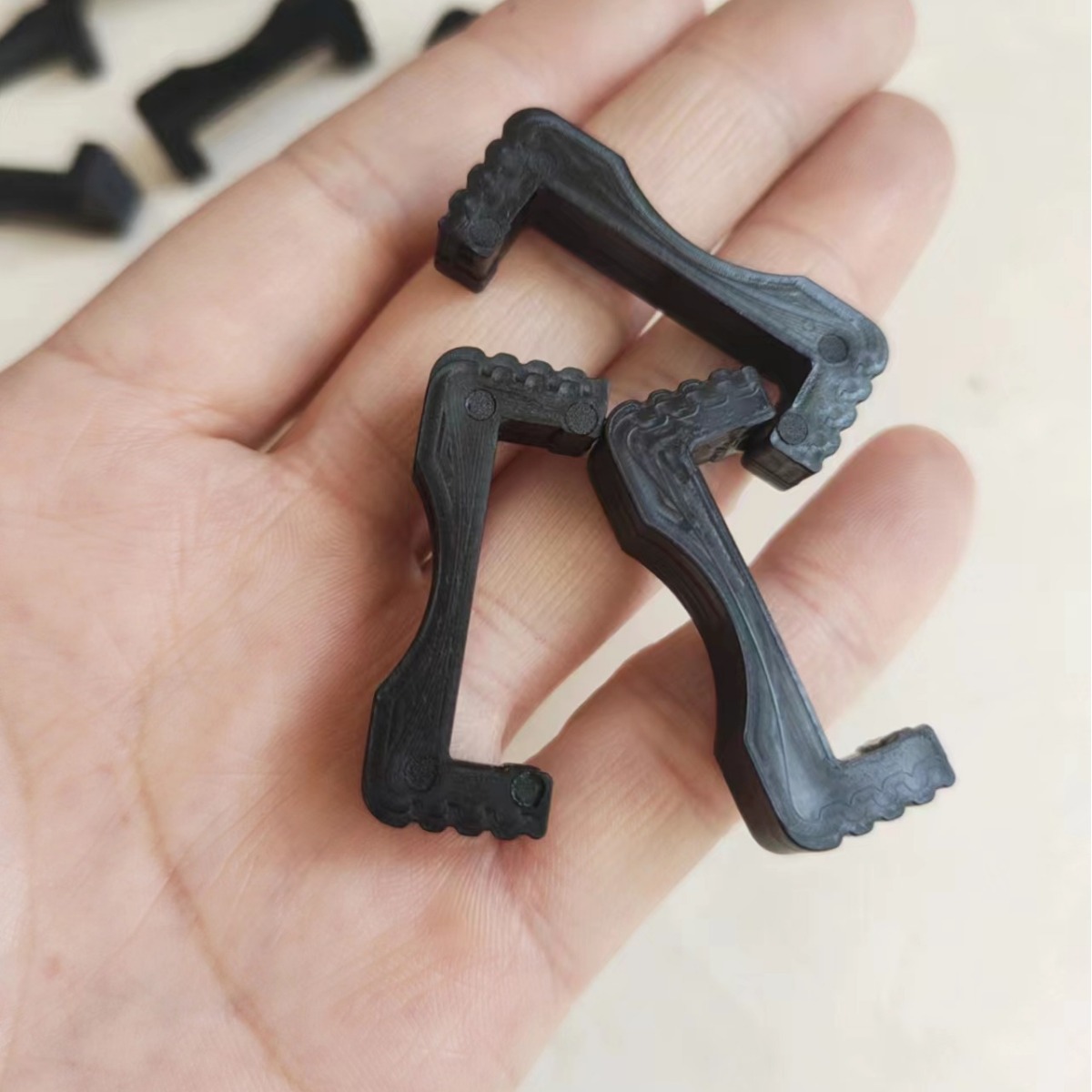 carousel-thumb-2