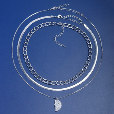 2022夏季新款项链女百搭月牙弯三叠带颈链明星同款气质小众冷淡风