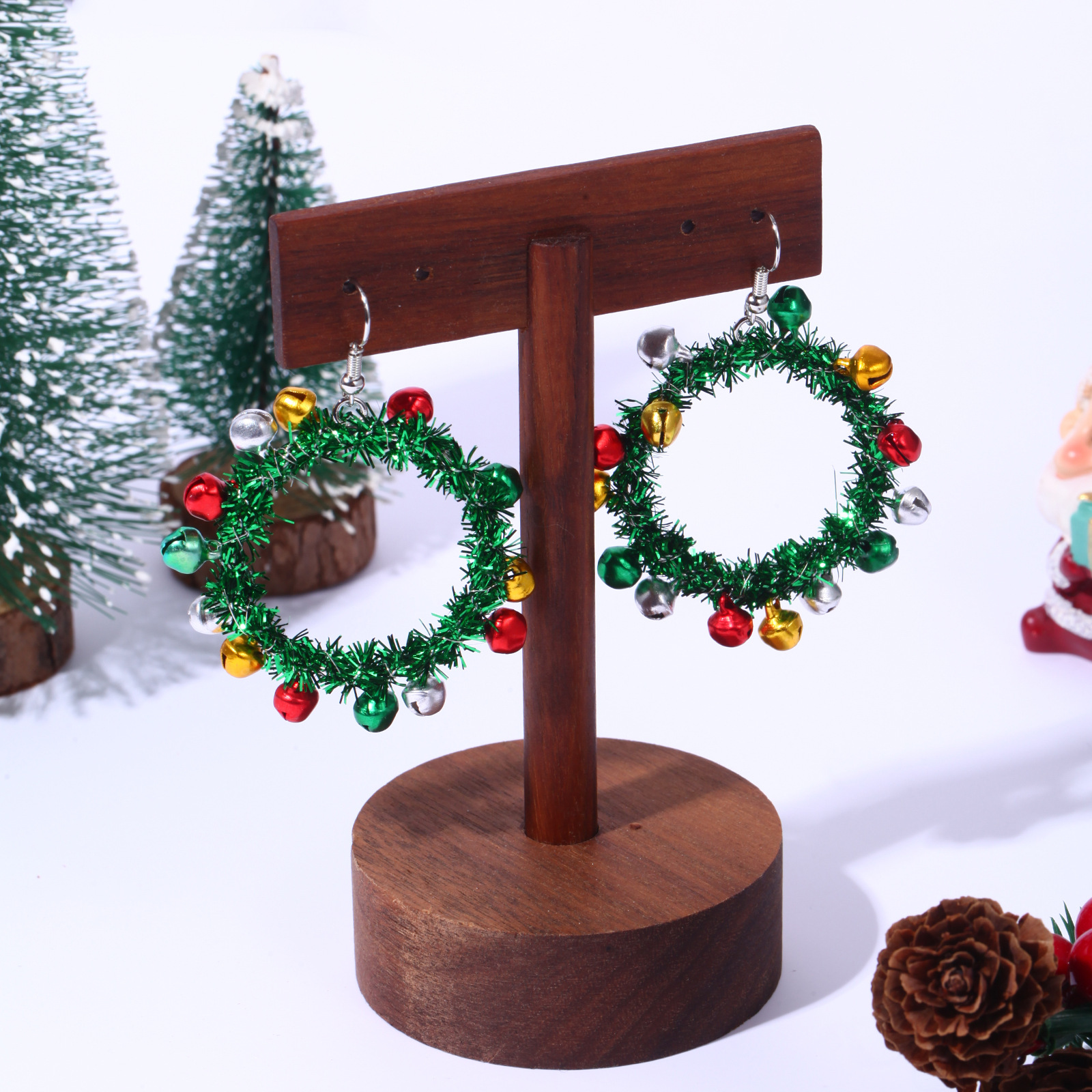 IG Style Drop Earrings display picture 3