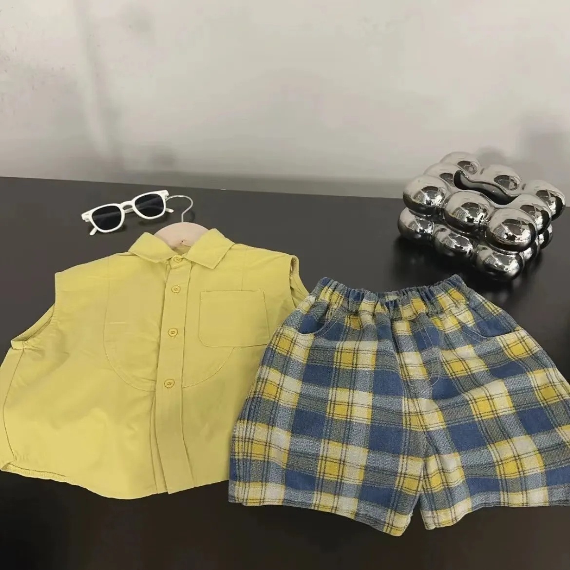 Boys' Summer Sleeveless Shirt suit 2025 New Style Small and Medium-sized Children's Hot-looking All-match Shoulder-waisted Shirt Two-piece Trendy