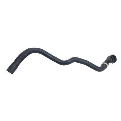 Suitable for Volvo V60 automobile water pipe