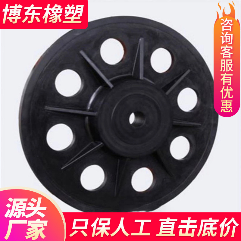 厂家供应尼龙制品MC含油耐磨尼龙滑轮输送设备传动件非标尼龙滚轮