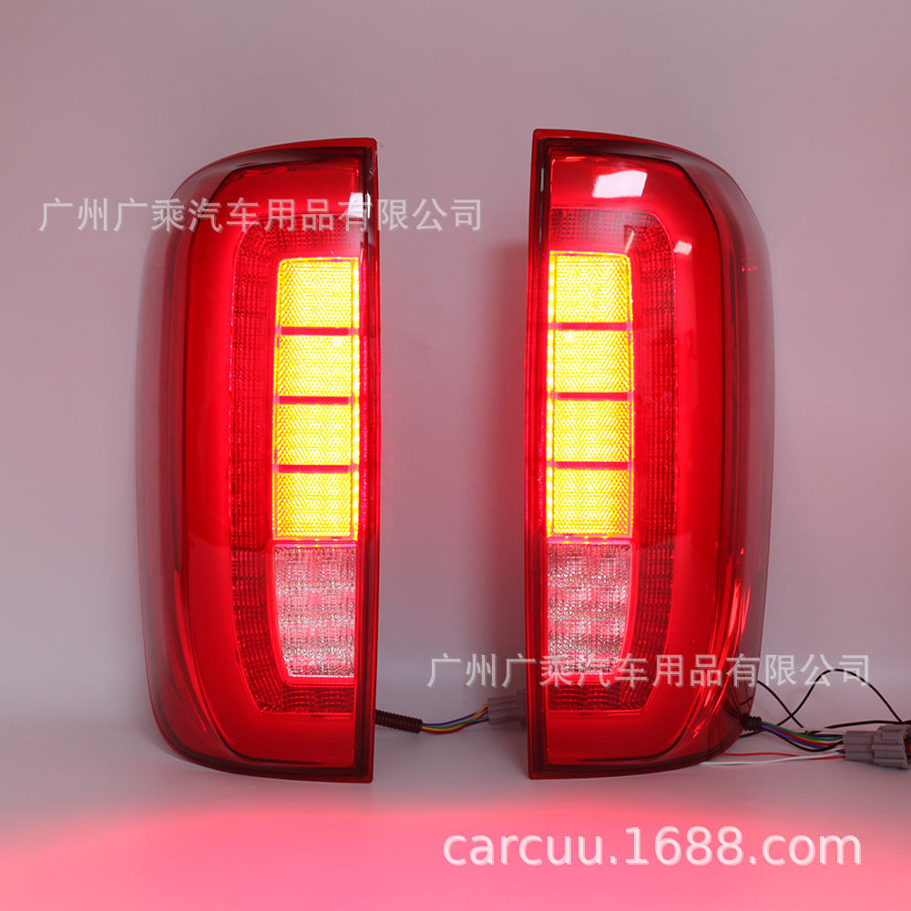 Aplicable a 17-18 Toyota HELAX luz trasera hilux modificado