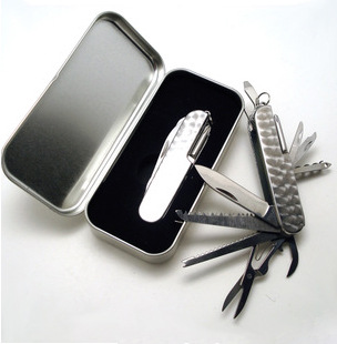 厂家直供不锈钢11开多功能刀鱼鳞刮除器礼品军刀多功能刀瑞士军刀