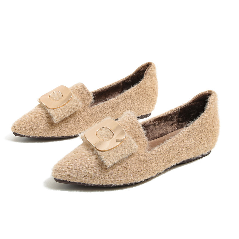 Sharp pointed hairy shoes for women in autumn and winter, cotton scoop shoes for outdoor wear, mink fur bean shoes with velvet, flat bottomed oversized women's shoes 41-43