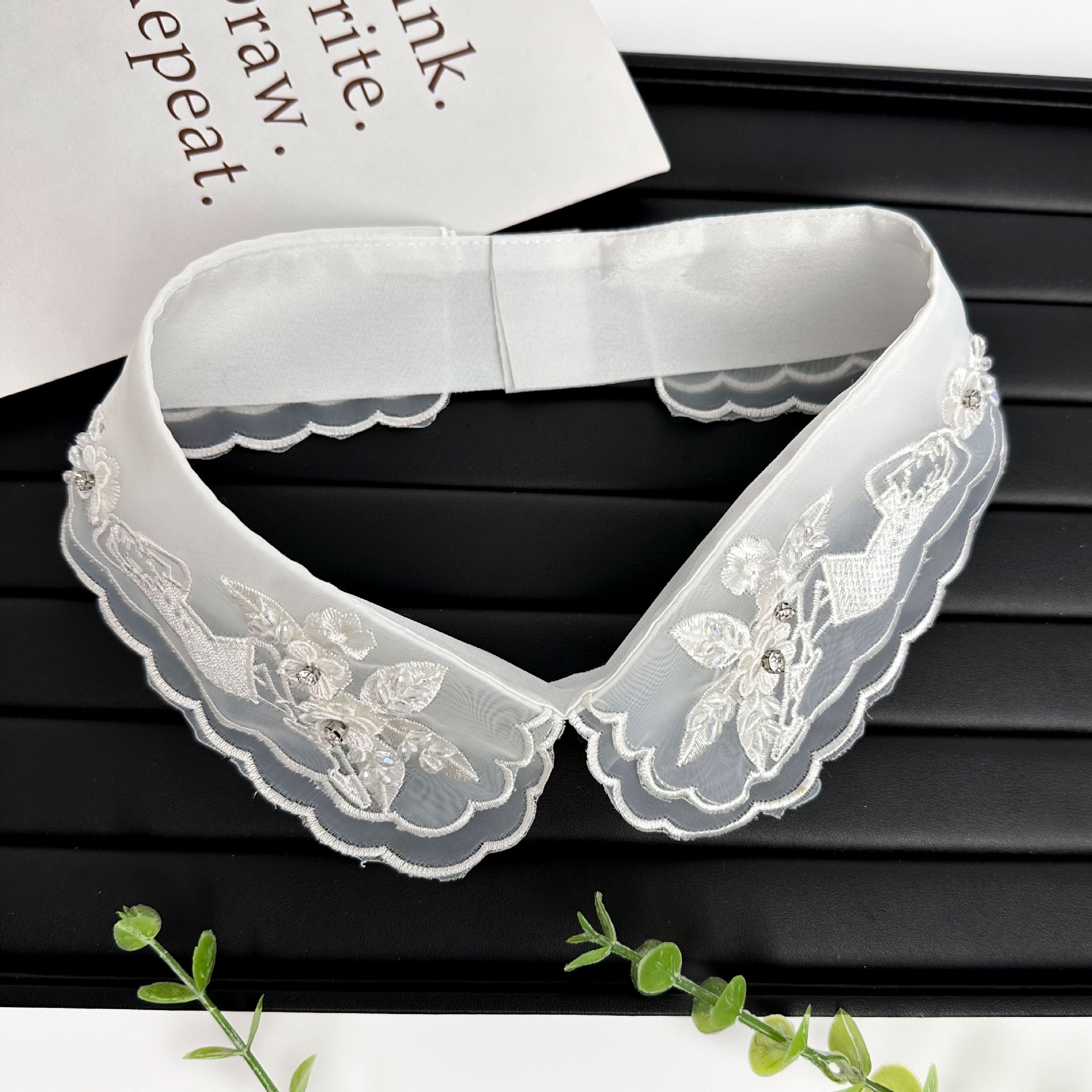 Cuello falso bordado en agua de alta calidad camisa de mujer vestido de moda decoración hueco taladro de clavo cuello falso