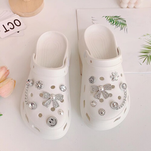 Cross-border Crocs Decoration Removable Shoe Flower Shoe Buckle Ins Style Creative Silver Smiley Series