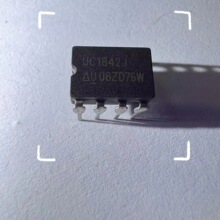 UC1842J CDIP-8