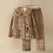 2024新款三层夹棉睡衣女士秋冬季法兰绒套装珊瑚绒家居服一件代发