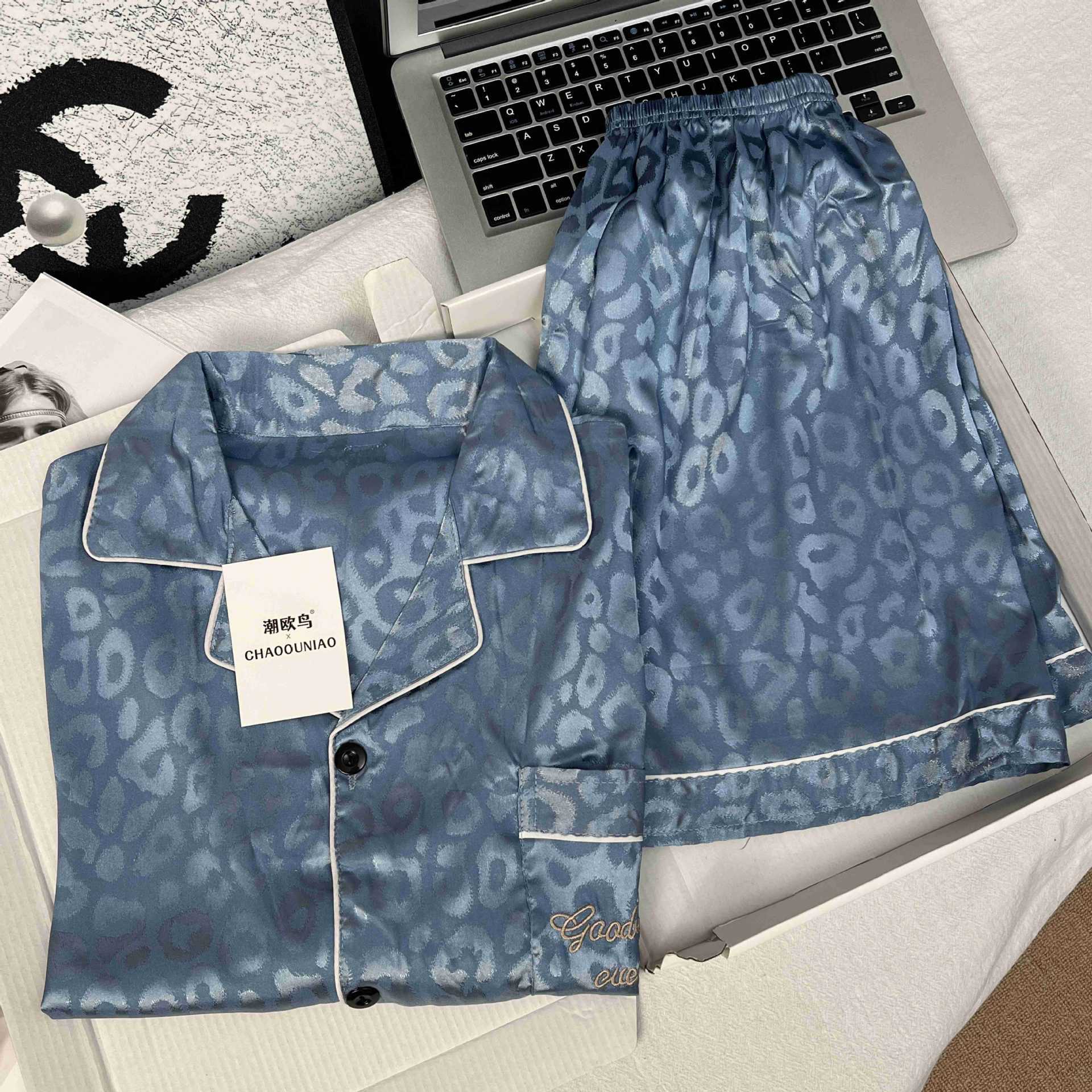 2025 Summer Short Sleeve Shorts Ice Silk Pajamas Men's Pajamas Set New Cardigan Short Sleeve Thin Home Clothes