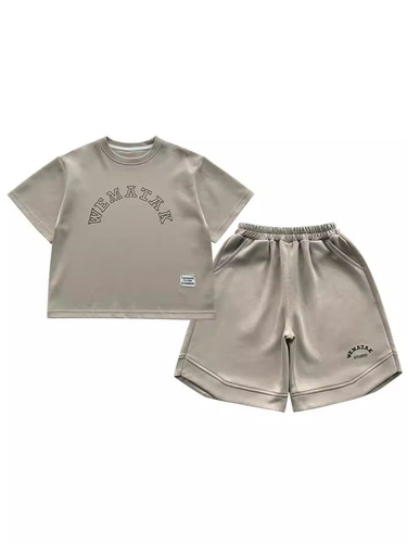 Children's clothing, boys 'summer 2024 new style, middle and big children's Korean style, fashionable letters, solid color suit, cool and trendy two-piece set