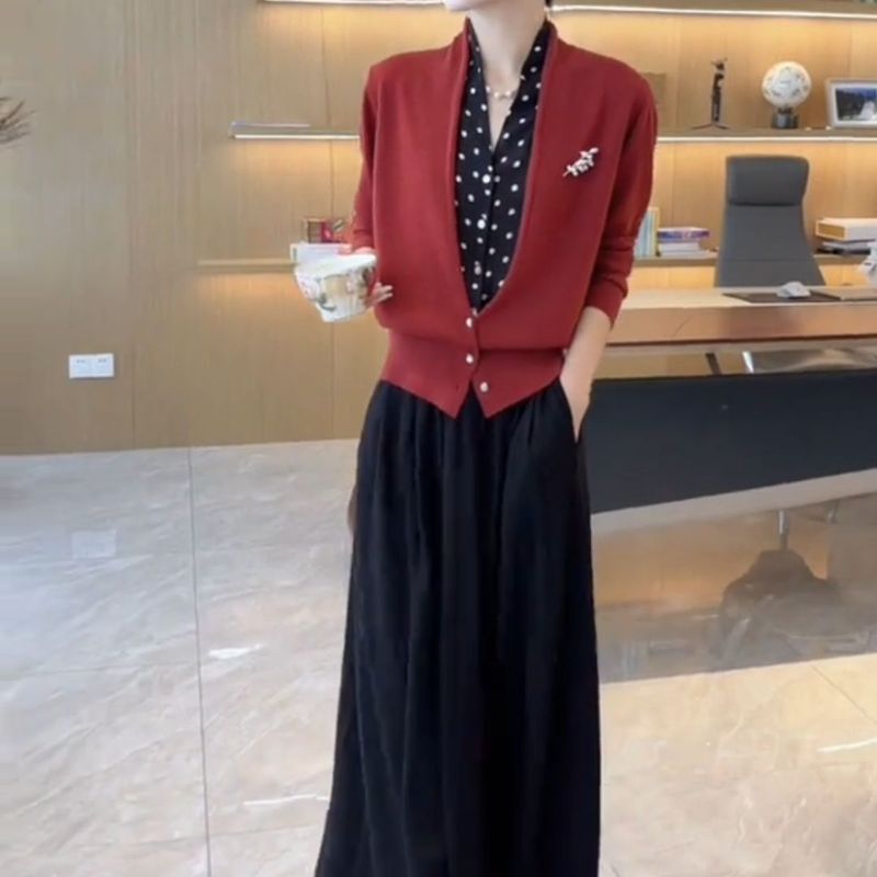感假两件红波点长袖时尚外穿百搭套装垂感半身裙通勤两件套女百搭|undefined