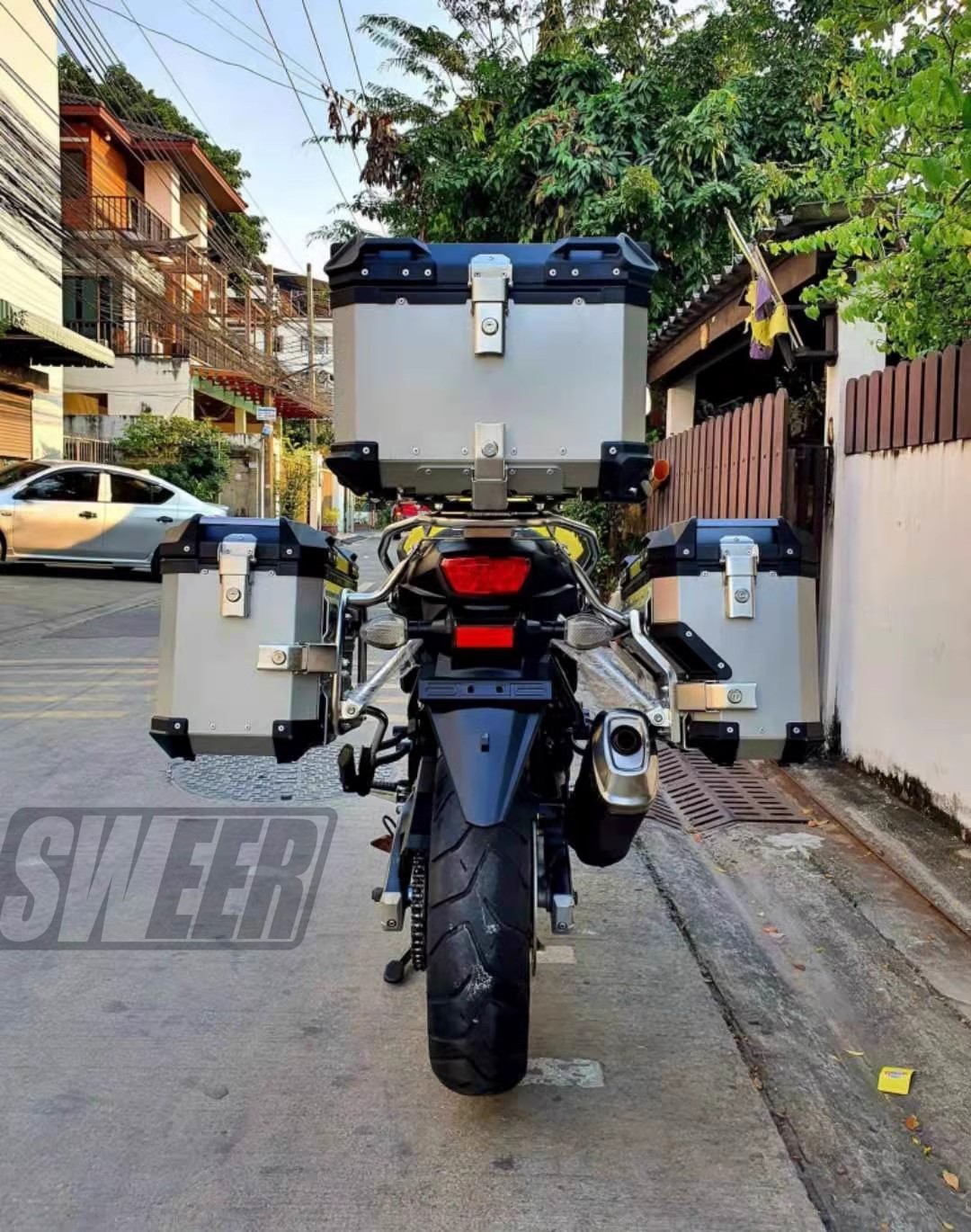 35L Right Hide Exhaust Side Box Motorcycle Universal Aluminum Alloy 45L Tail Box Waterproof Three Boxes Anti-theft Travel Storage Box