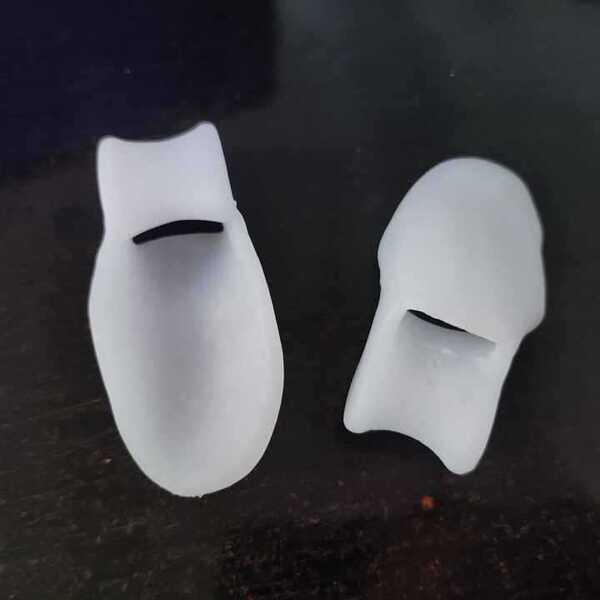 Thumb separator