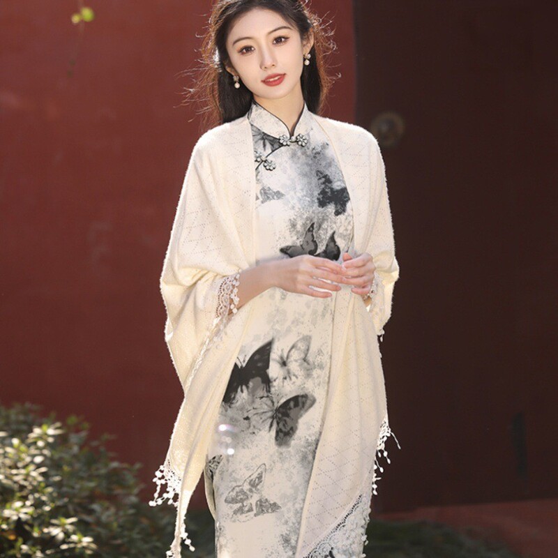 Off-White Tassel Shawl Hollow Versatile Knitted Cardigan Paired with Cheongsam Sleeveless Artistic Republic of China Style Slimming