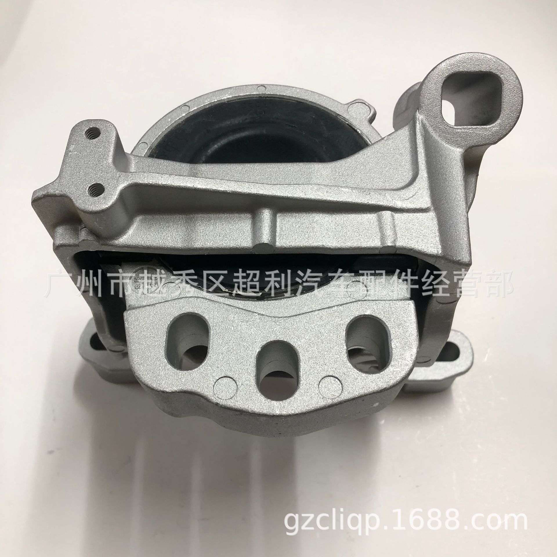 Applicable KE64-39-060A ke64-39-060 Mazda CX-5 Engine Right Foot Glue