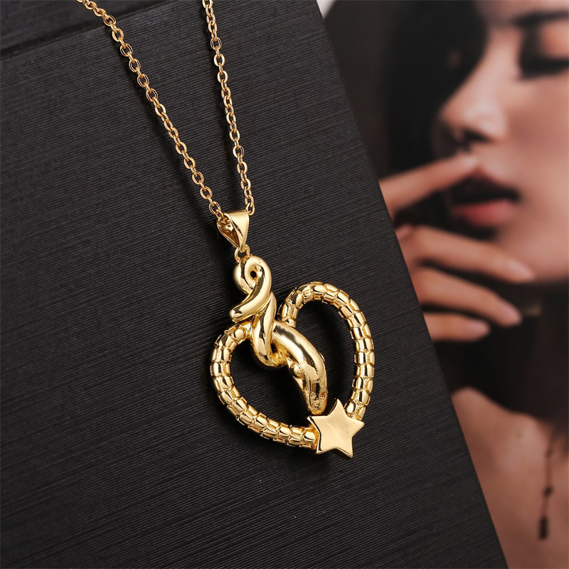Hollow Heart-shaped Zodiac Snake Pendant Copper Necklace Wholesale Nihaojewelry display picture 3