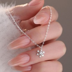 秋冬新款雪花项链女韩式温柔甜美ins风高级感项链代发2025年新款