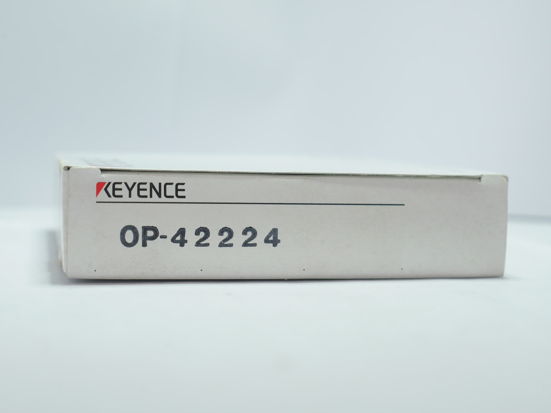 春田谷OP-42224日本KEYENCE基恩士配件 全新  可开13出售