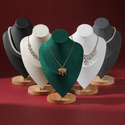 Source manufacturer wholesale high-end solid wood portrait model necklace display stand counter jewelry rack