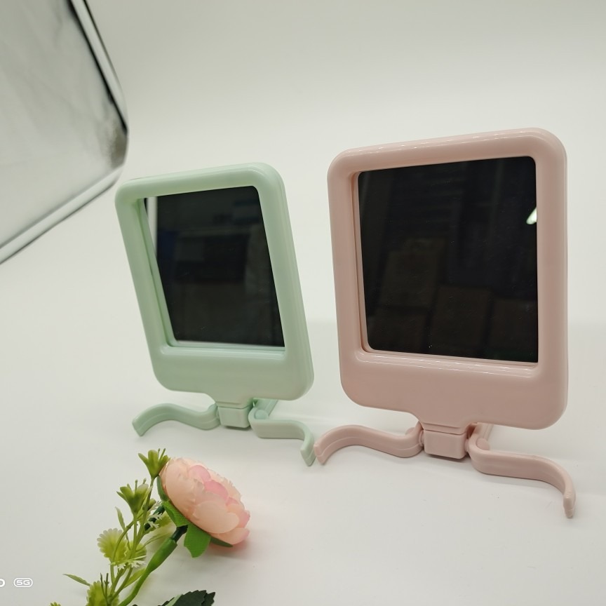 Espejo de Maquillaje Plegable Portátil de Plástico para Dormitorio image 1